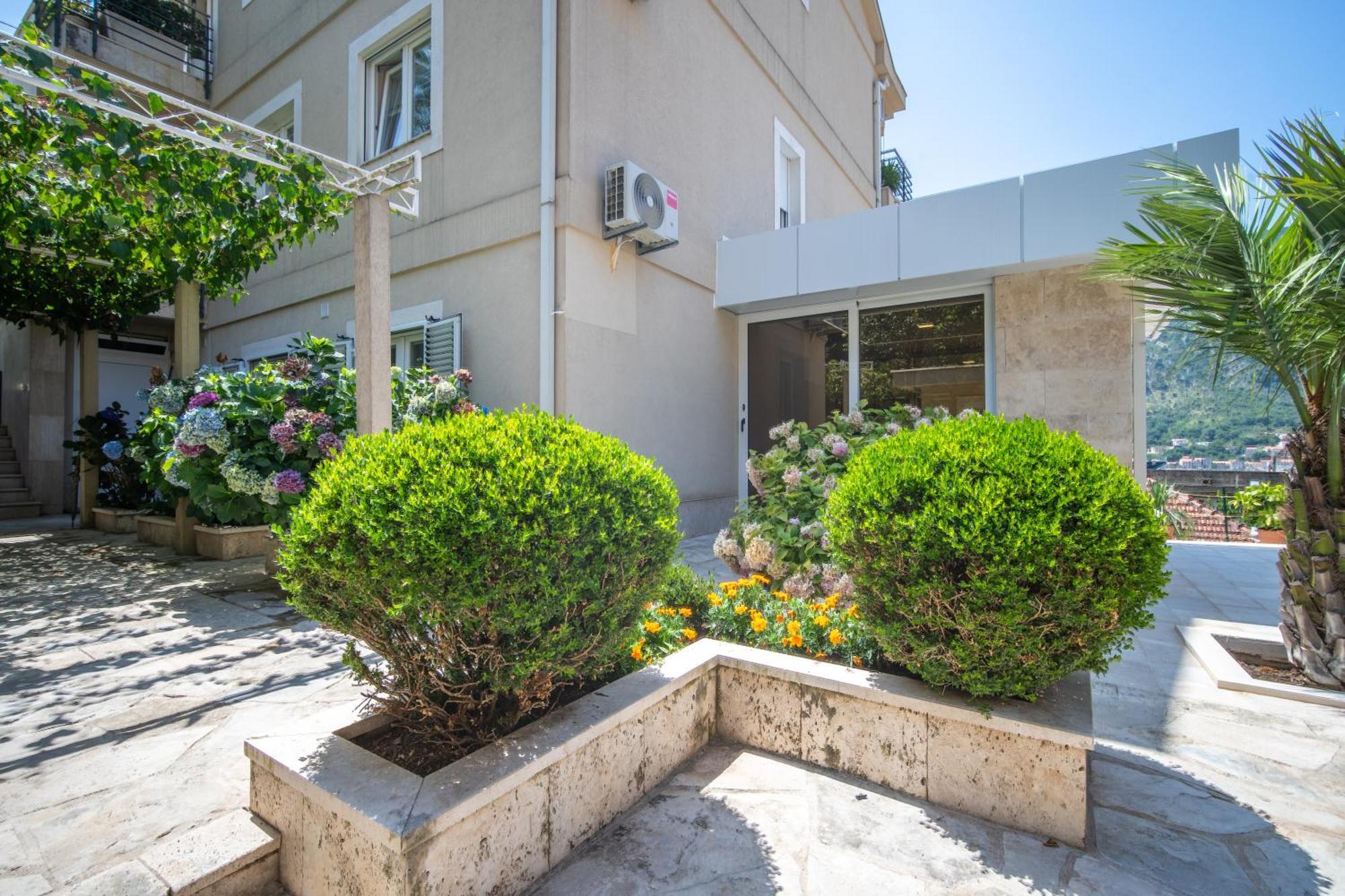 Palma Apartments Kotor Dış mekan fotoğraf